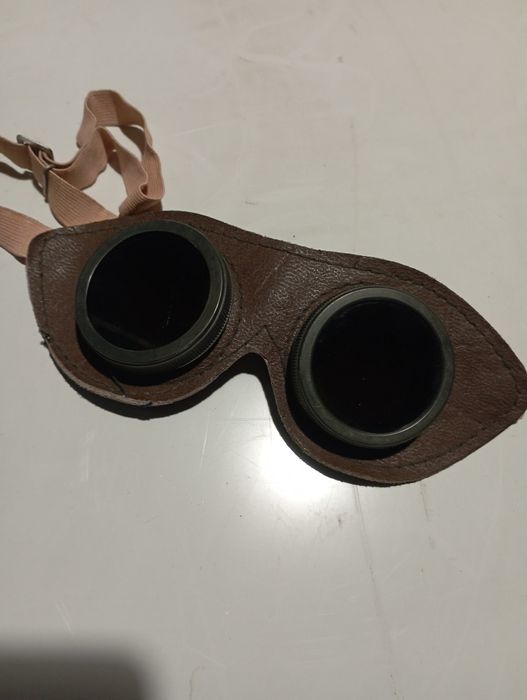 захисні шкіряні окуляри