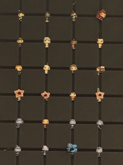 повна колекція stranger things дивні дива