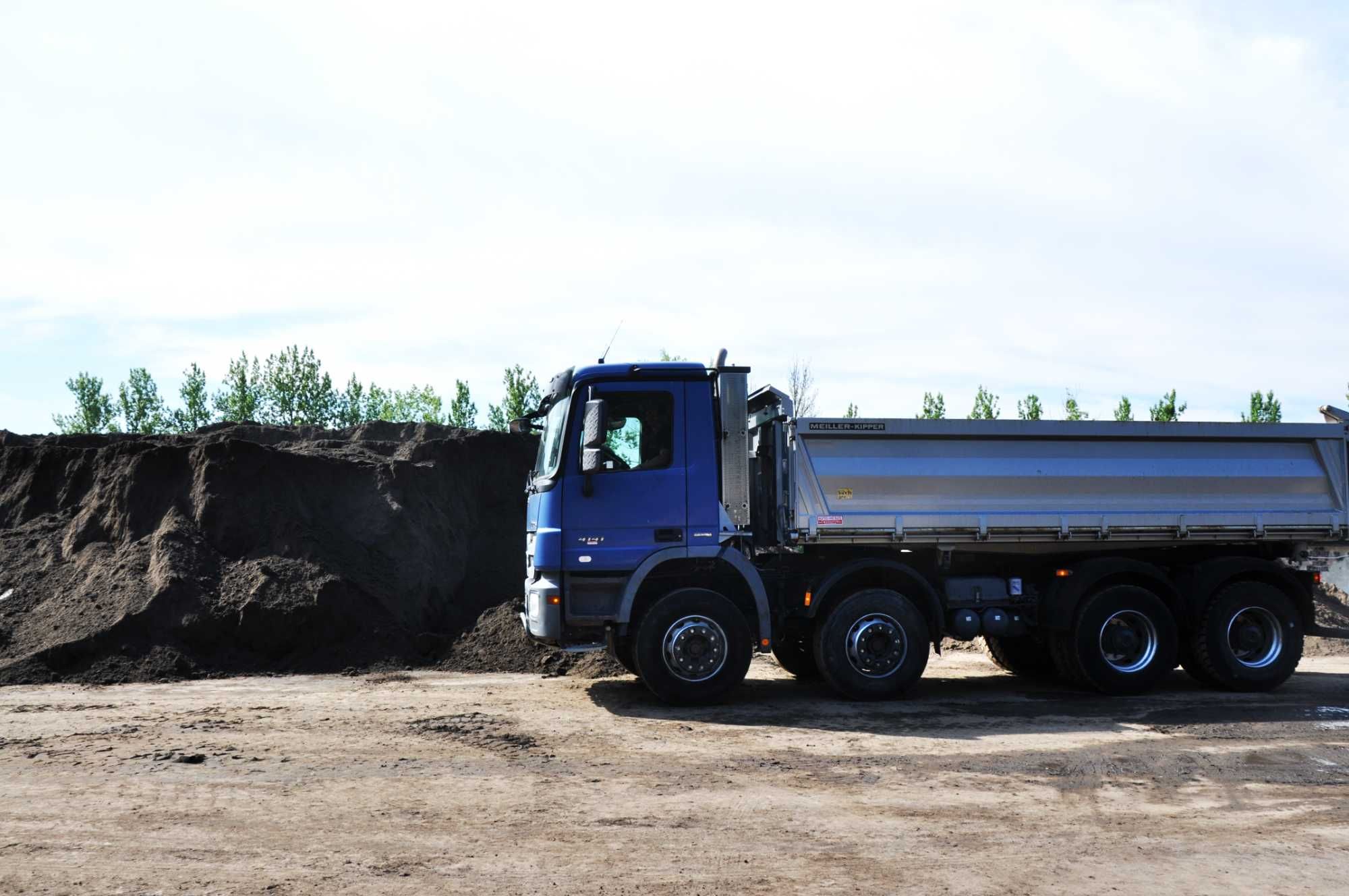 Przesiana ziemia ogrodowa, humus czarnoziem pod trawę AUTO 20 TON