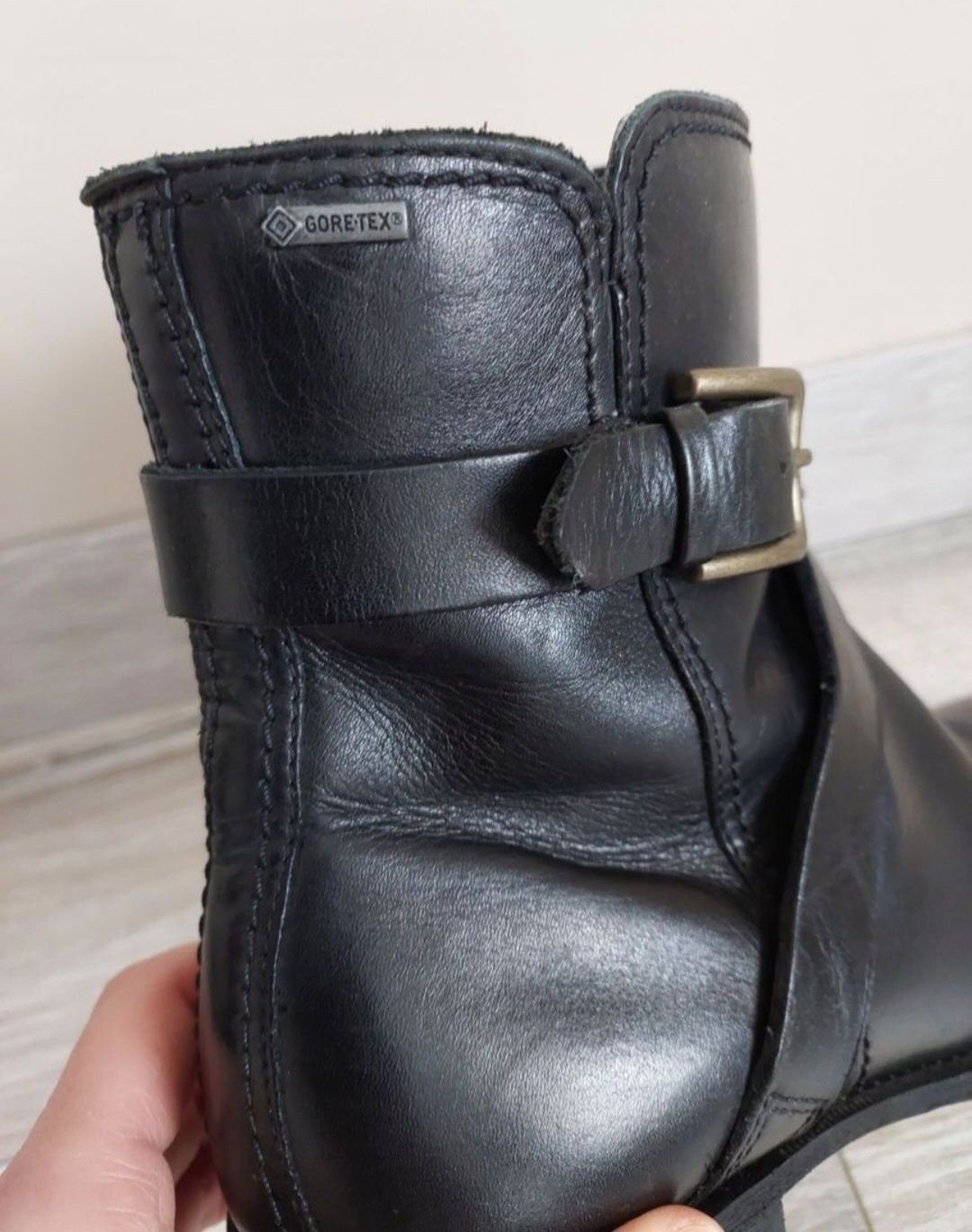 Демісезонні осінні черевички ботинки Ecco Gore tex39