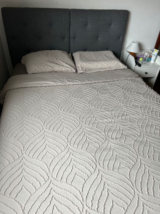 Cama com colchão Emma