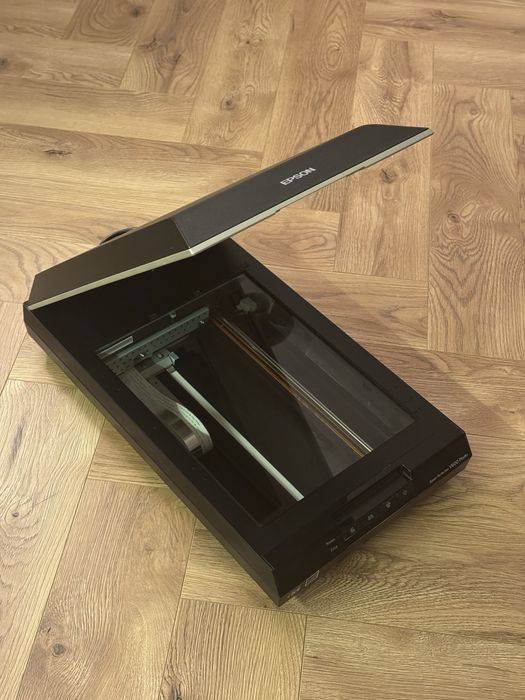 Skaner Epson V600 Photo