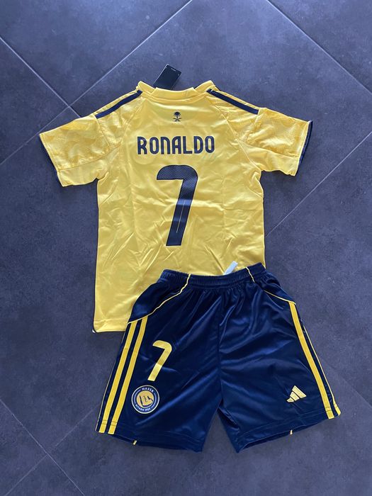 Equipamento Ronaldo criança