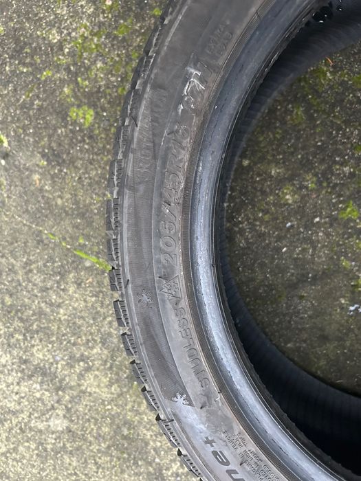 Opony zimowe - cztery sztuki