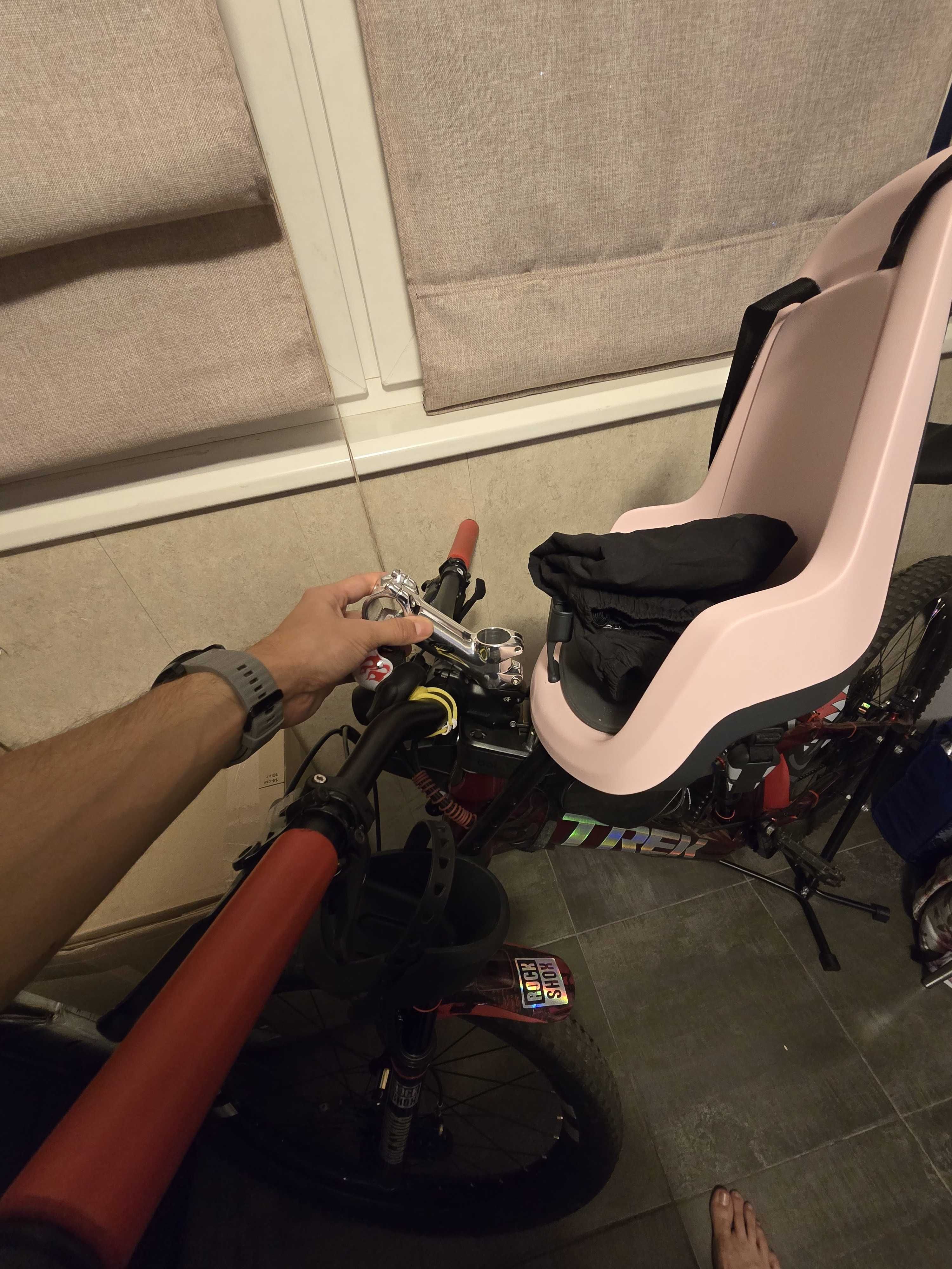 Нове велокрісло +винос з підйомом на кермо переднє дитяче Bobike Thule