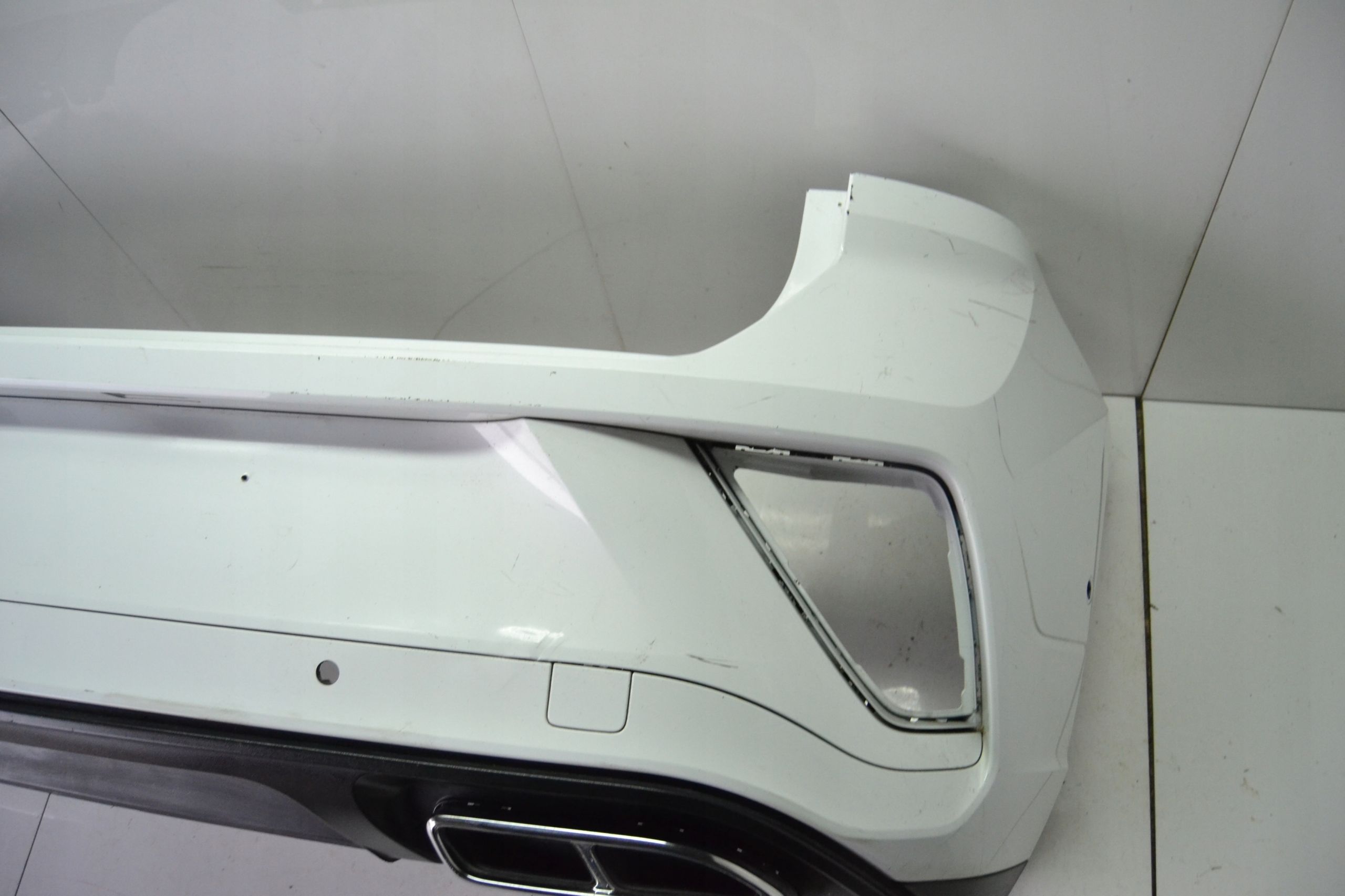 Zderzak tył tylny VW t roc R Line 2GA Lift 2021