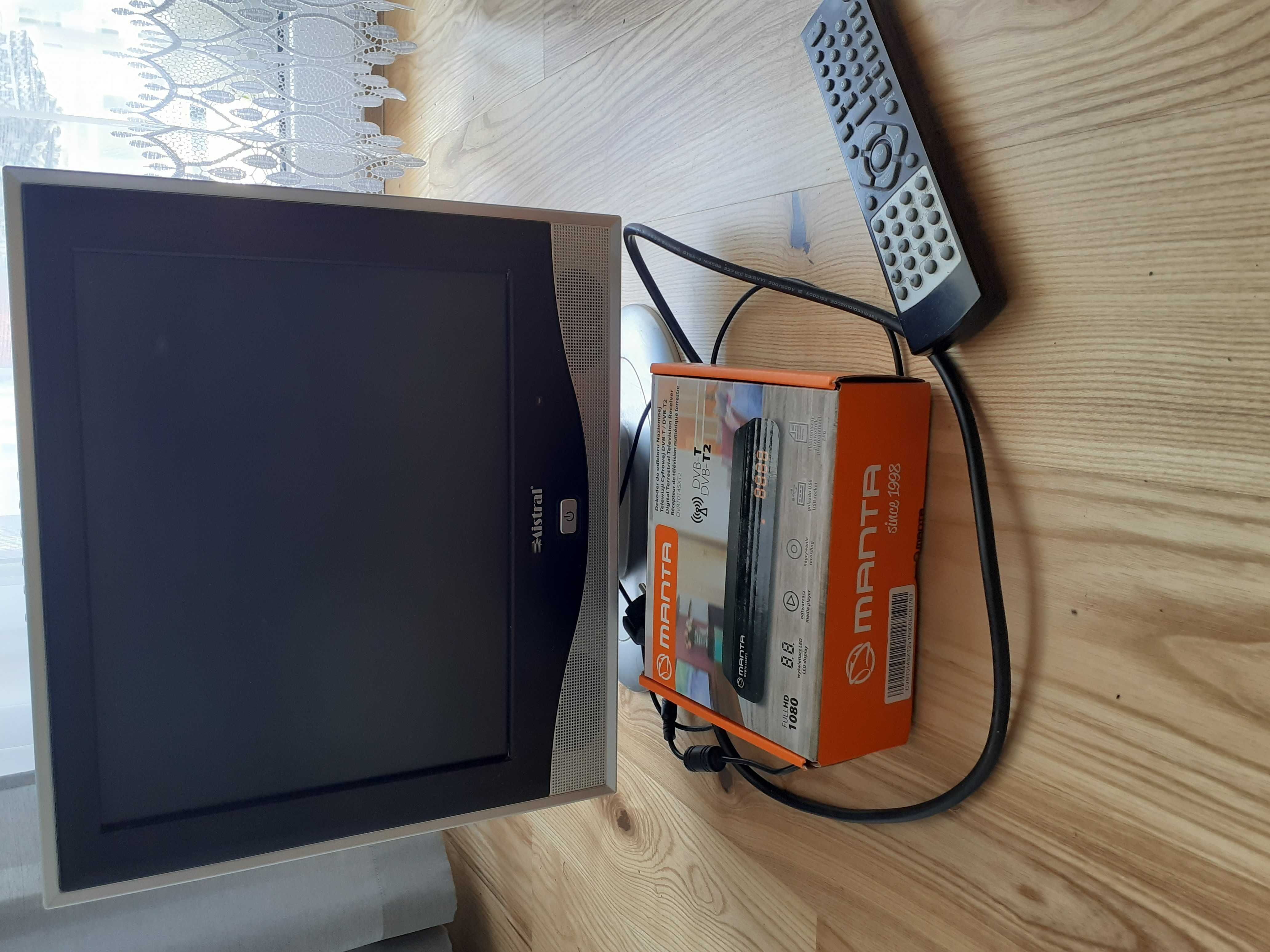 Telewizor 15" LCD z wbudowanym DVD Mistral sprzedam.