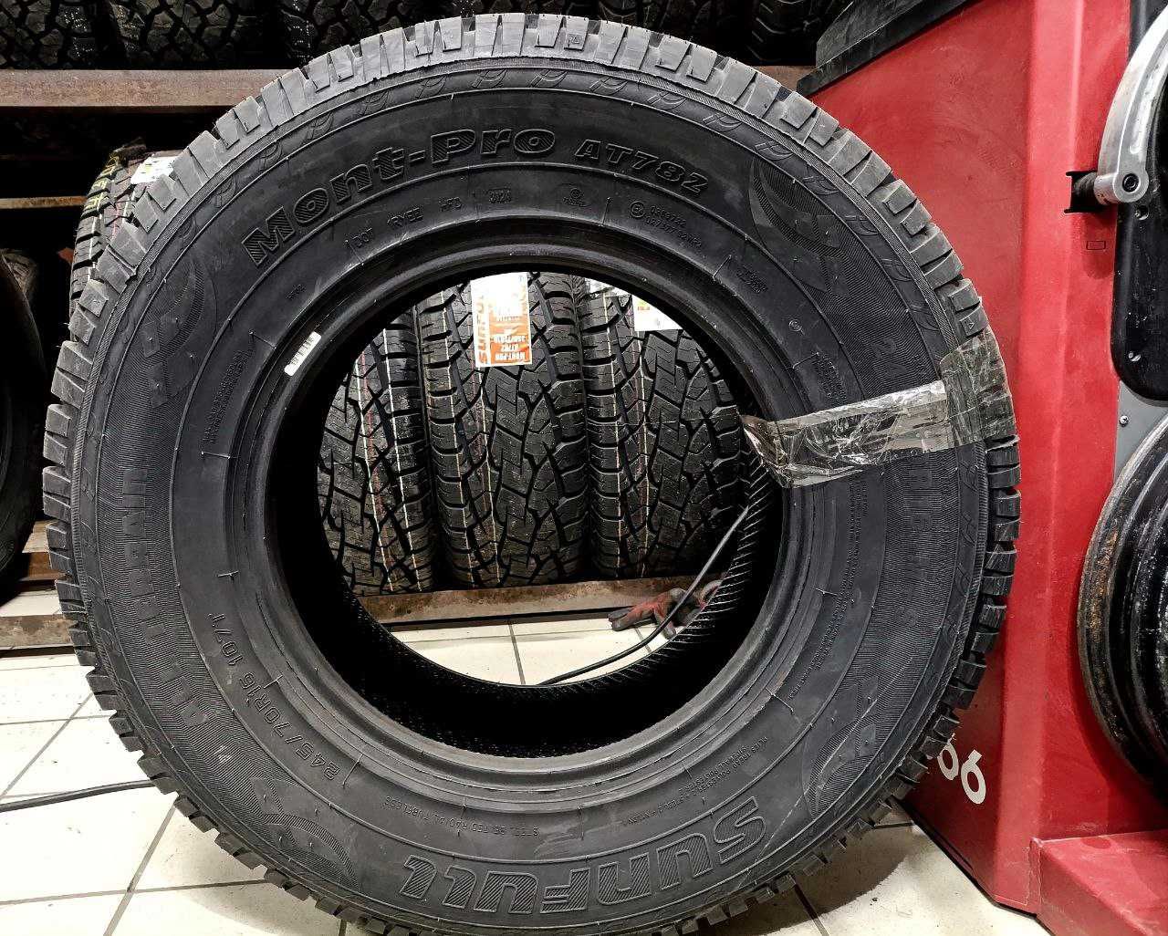 Нові шини 245/70R16 107T Sunfull Mont-Pro AT782