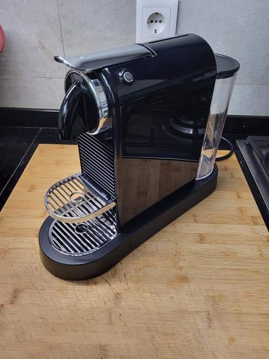 Máquina de café Nespresso Citiz