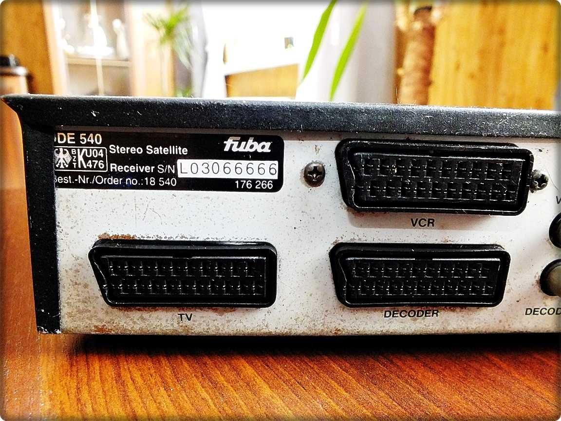 Dekoder - analogowy odbiornik satelitarny stereo FUBA ODE 540