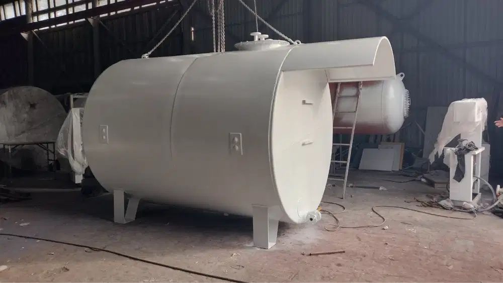 В наявності реставрована Міні АЗС Ємності для пального Металева бочка