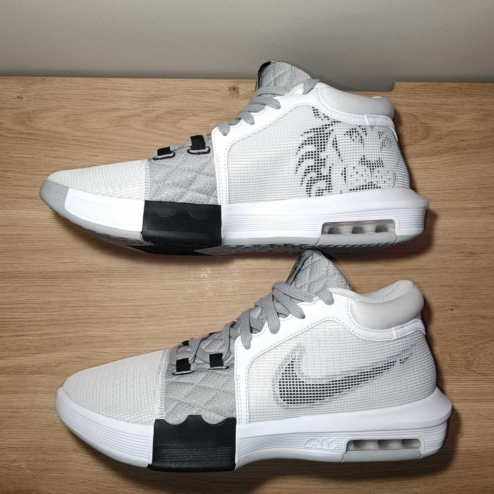 Nike LeBron Witness VIII r. 45,5 (29,5 cm) White/Black-LT Smoke Grey