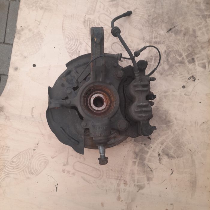 Renault Master 2021r III zwrotnica tarcz zacisk stan bdb