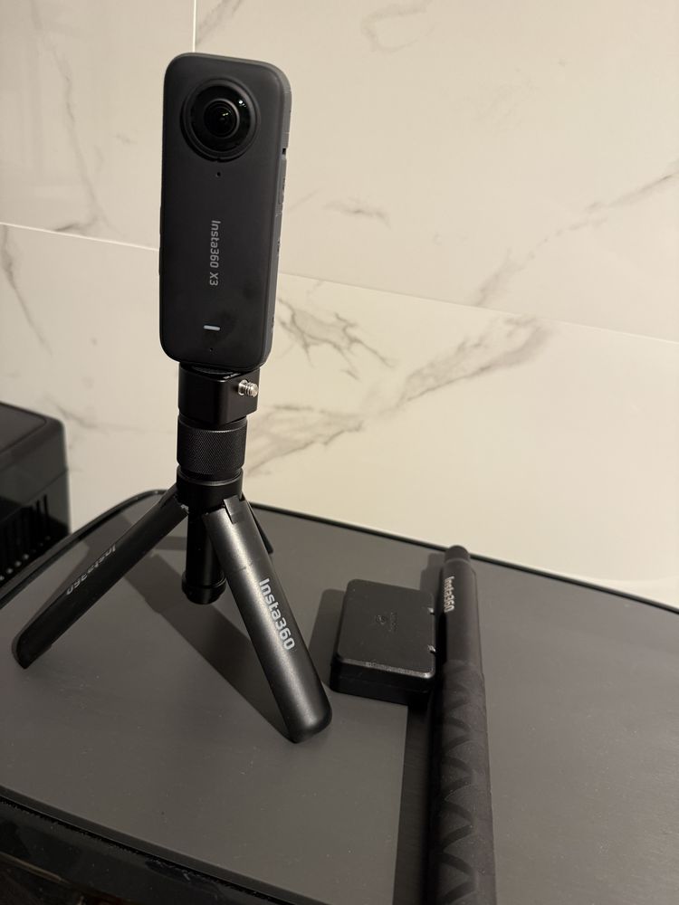 Insta 360 X 3 stan idealny z pudelkiem