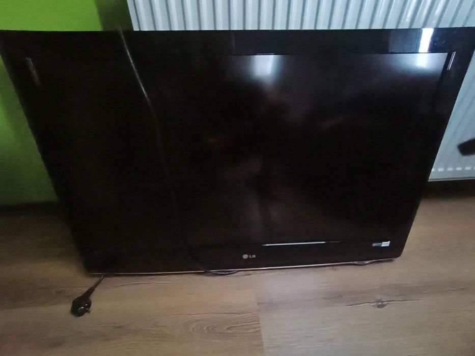 Telewizor LG 37 cali