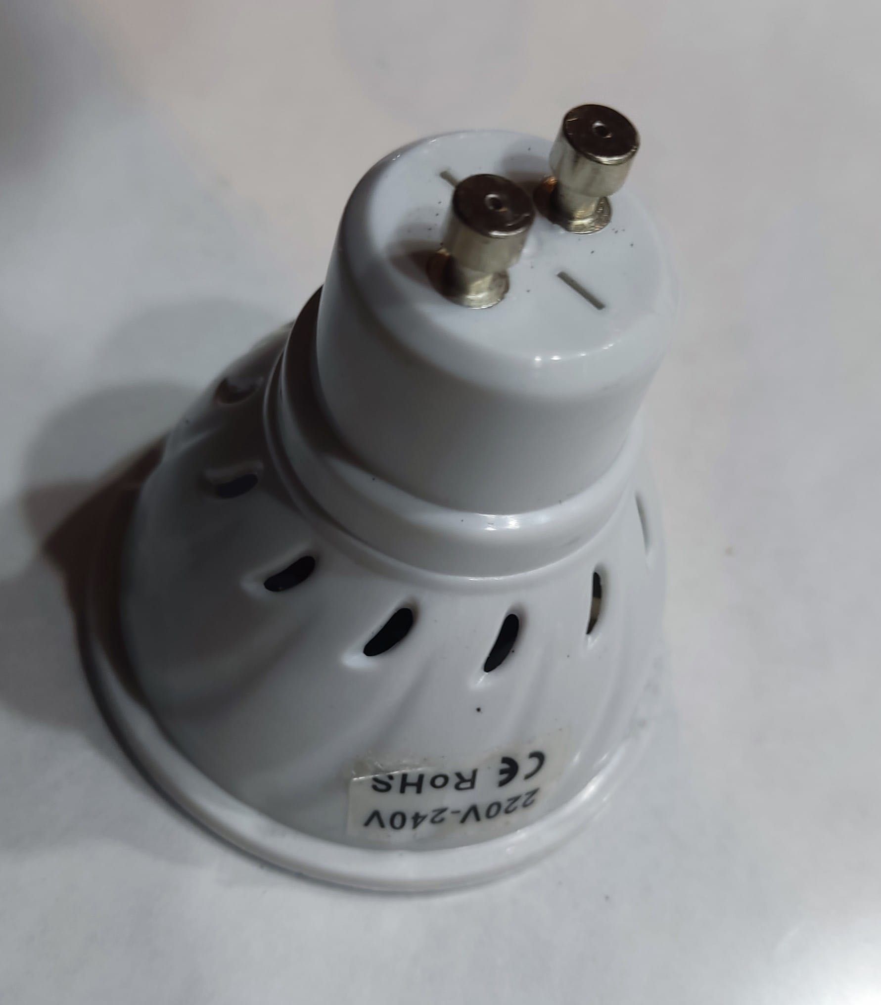 Lâmpadas LED GU10, GU5.3, E27 e E14