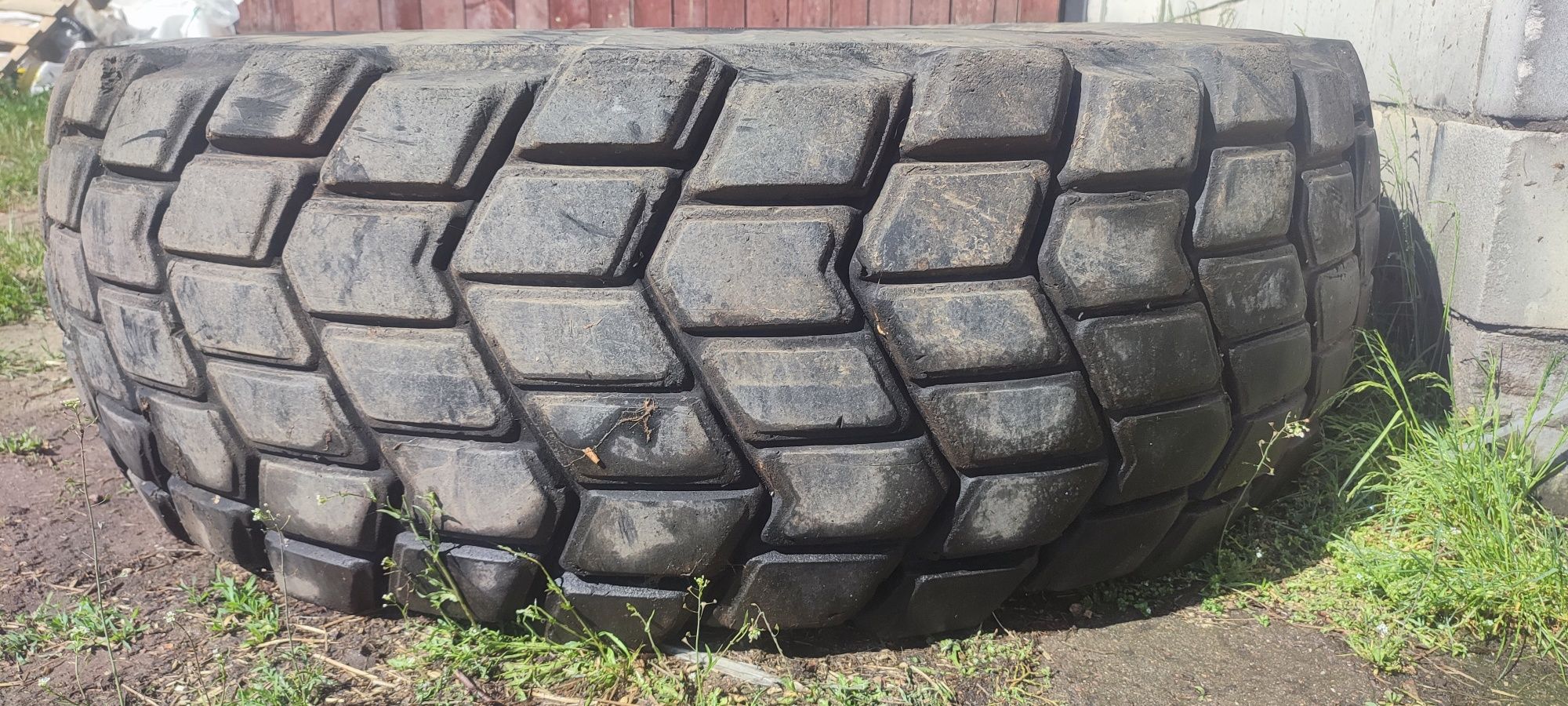 21.00 r25 xs michelin