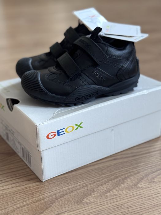 Кросівки Geox 27 розмір для хлопчика