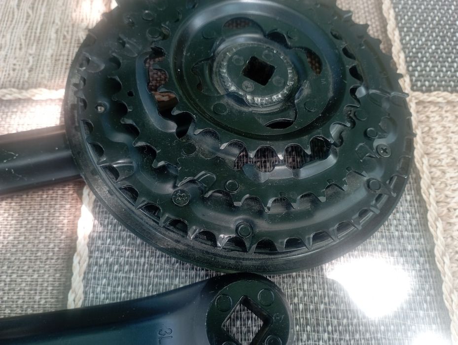 Шатуни Shimano Tourney, зірки Deore XT