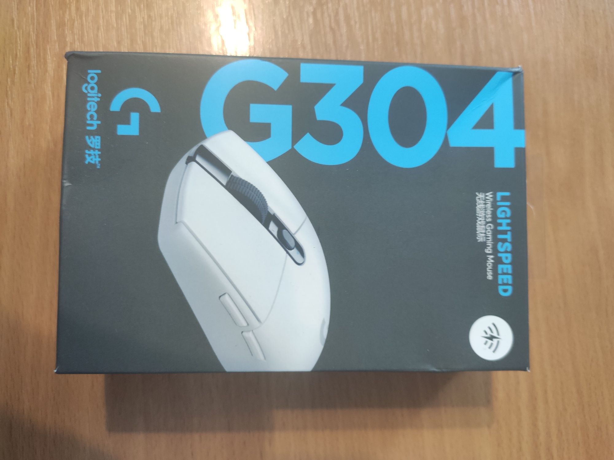 Продам мышку Logitech G304