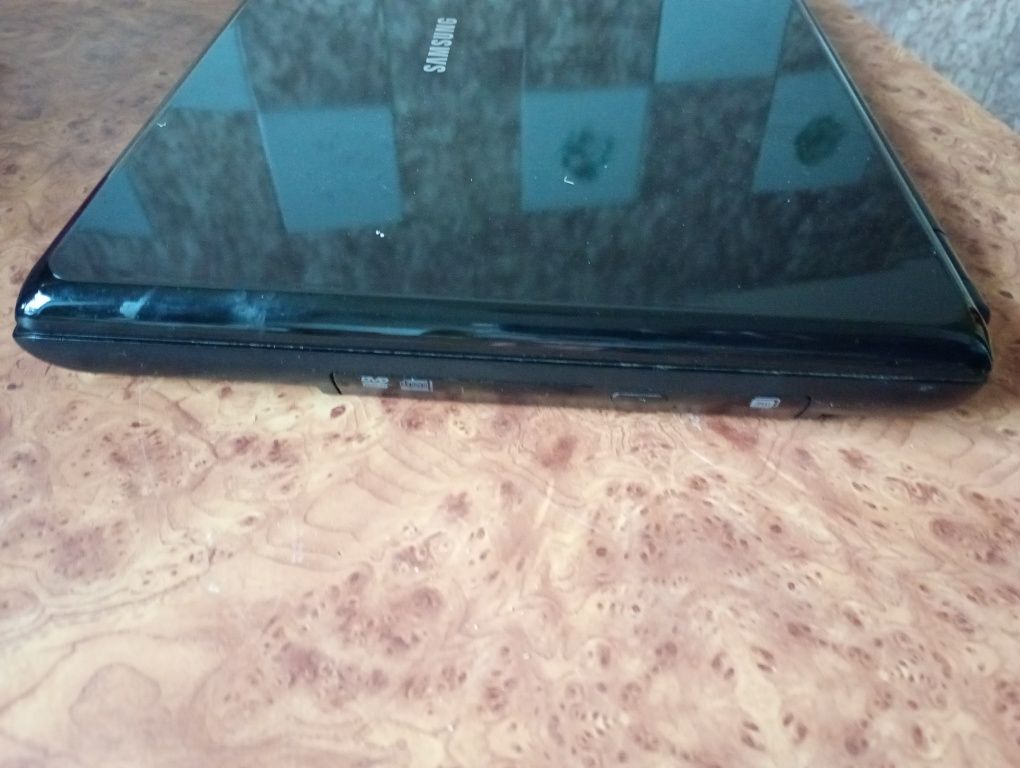 Samsung r510  АКБ робоча
