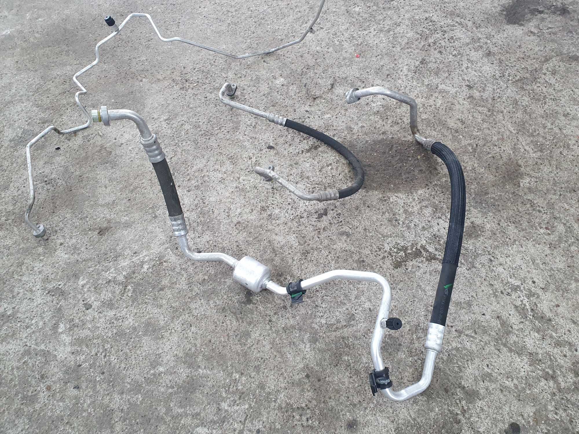Rurki przewody węże klimatyzacji Renault Clio 3 III 1.6 16v 06 r kpl