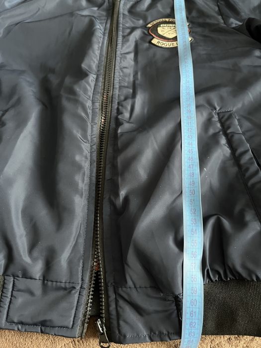 Осінньо-весняна куртка бомбер