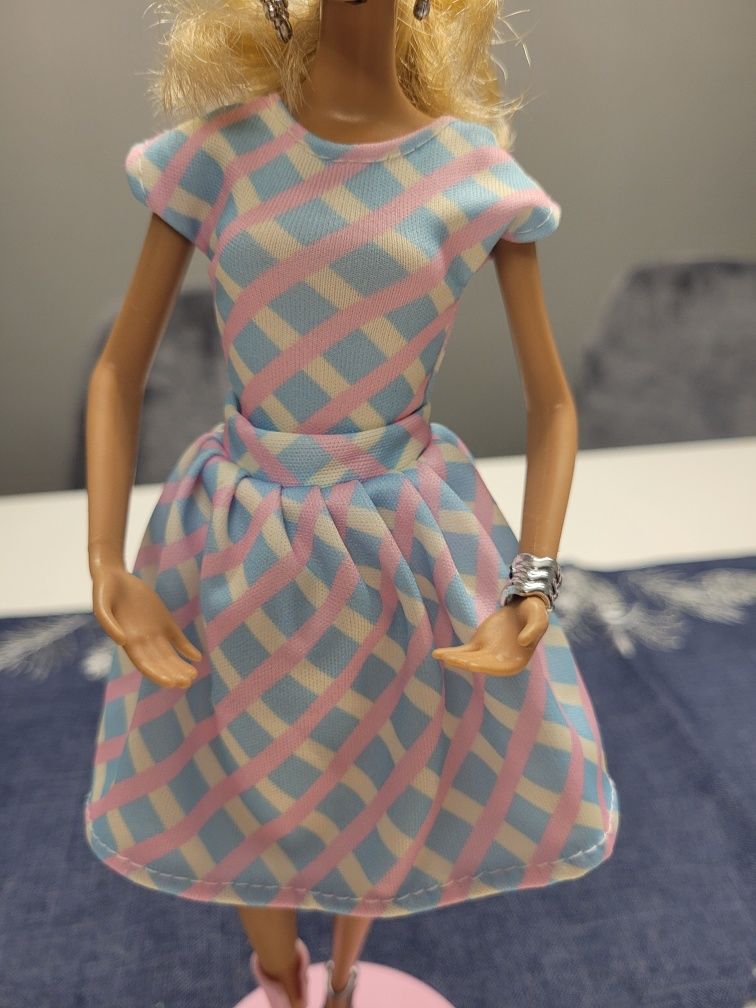 Komplet ubrań dla Barbie