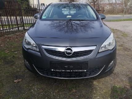 Opel Astra J*1,4 16V*benzyna*