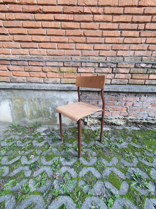 Krzesła szkolne 22szt, cena dotyczy 1 szt