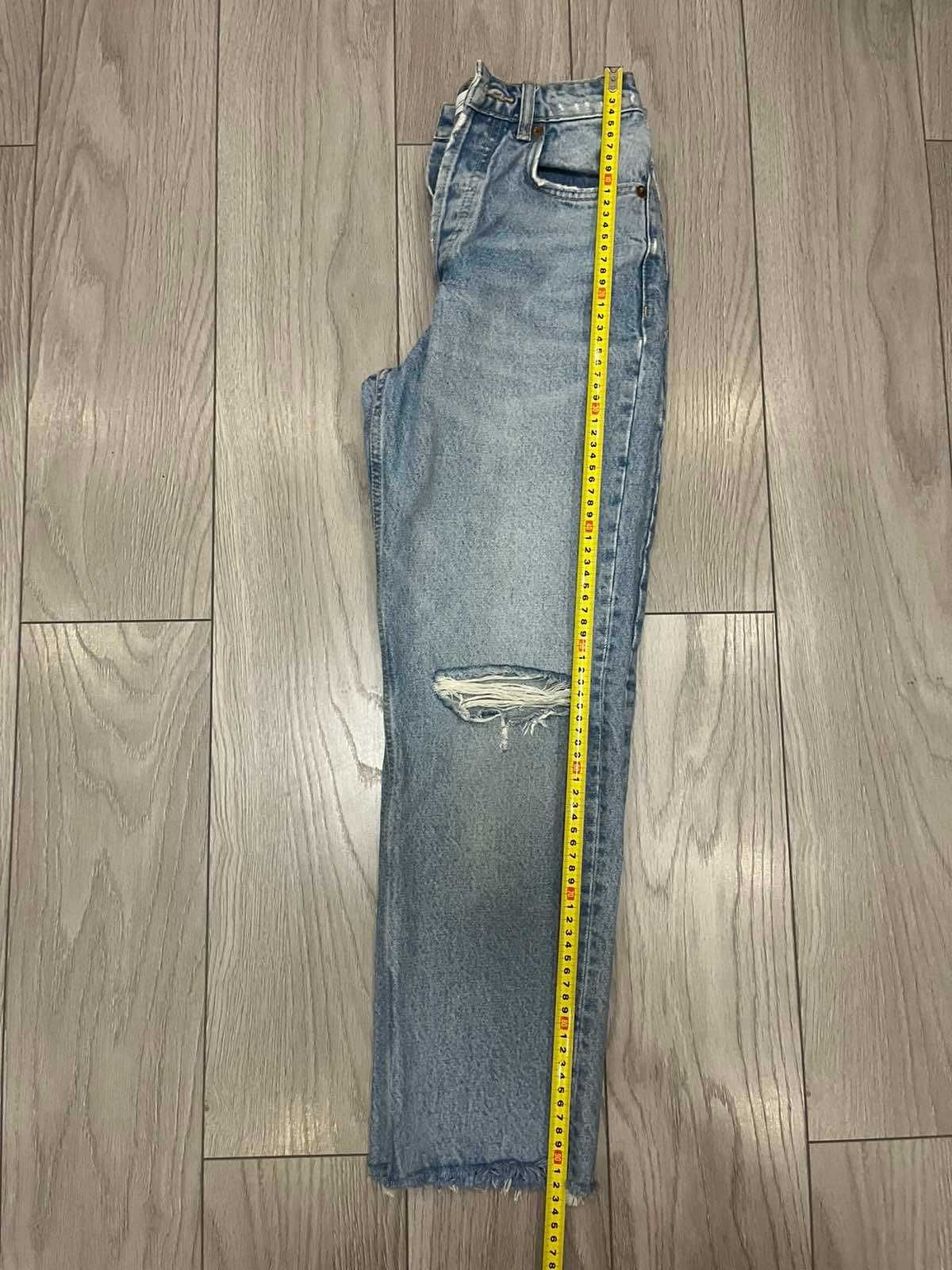 Укорочені джинси необроблений низ прямі zara 34\xs