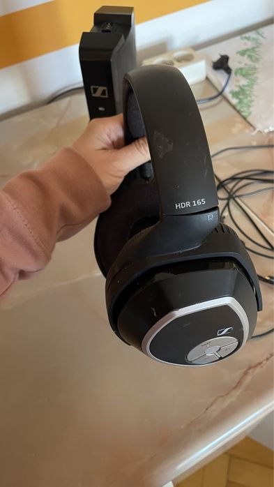 Słuchawki bezprzewodowe wokółuszne Sennheiser HDR 165