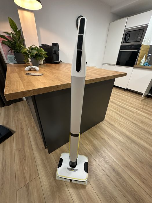 Mop elektryczny Karcher fc7