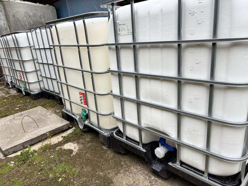 Kontener mauzer pojemnik 1000l woda paliwo jak nowy