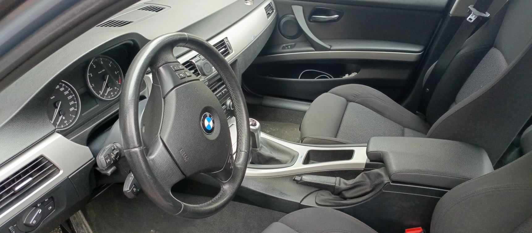 BMW 320i 2.0 ben.