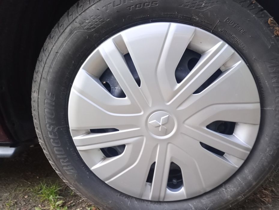 Kołpaki oryginalne Mitsubishi R14 Space Star Colt cena za komplet