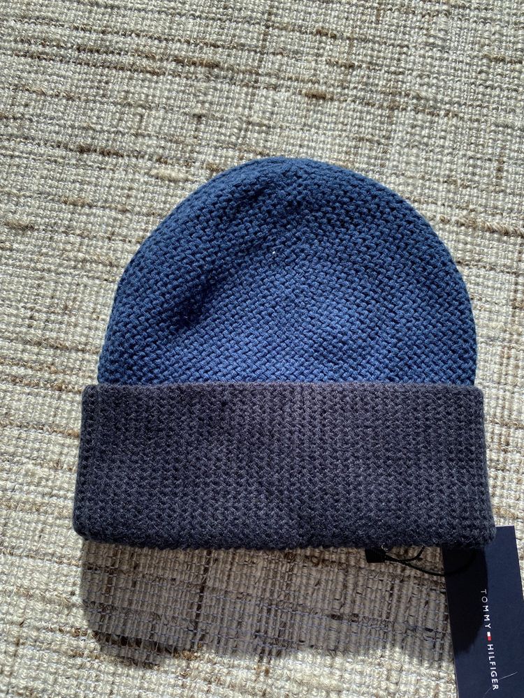 Cachecol + Gorro Tommy Hilfiger