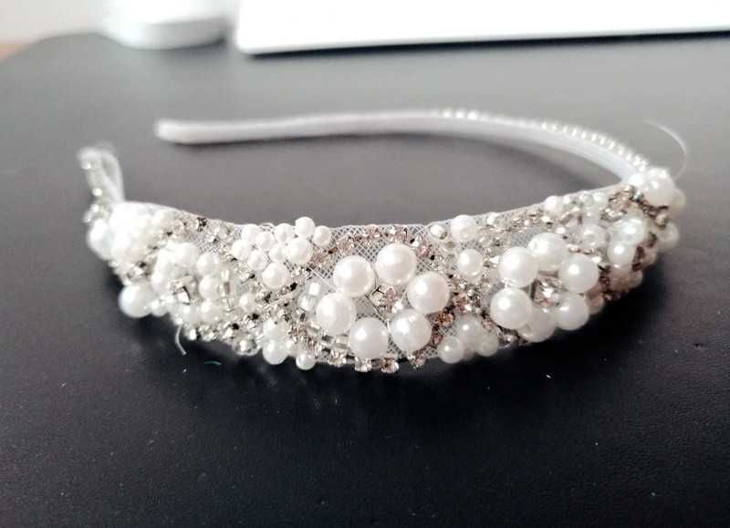 piękna nowa ślubna opaska na włosy