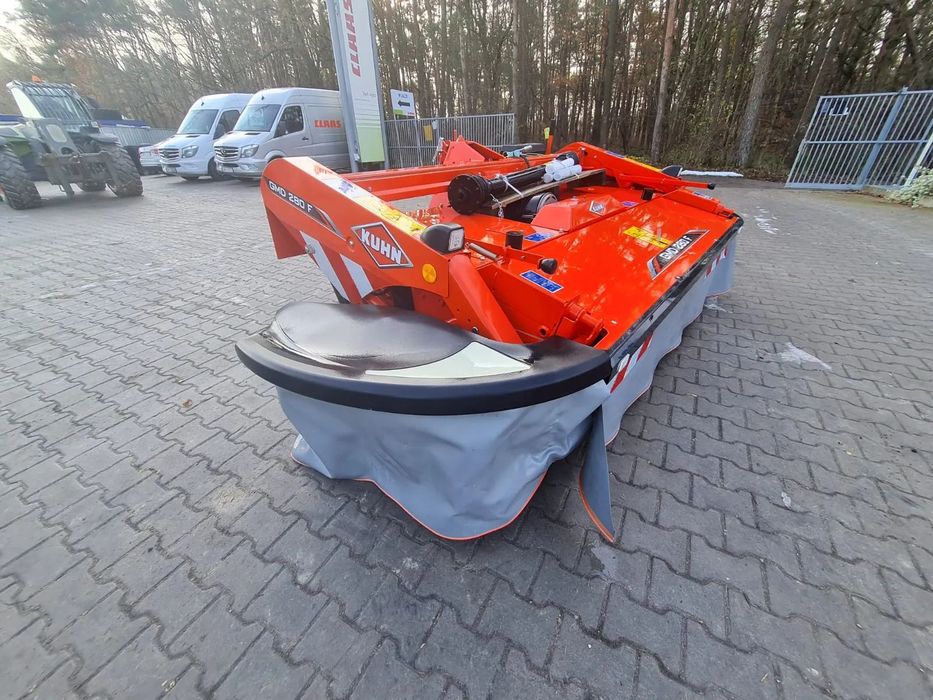 Kuhn GMD280F-FF  Kosiarka dyskowa zawieszana czołowa