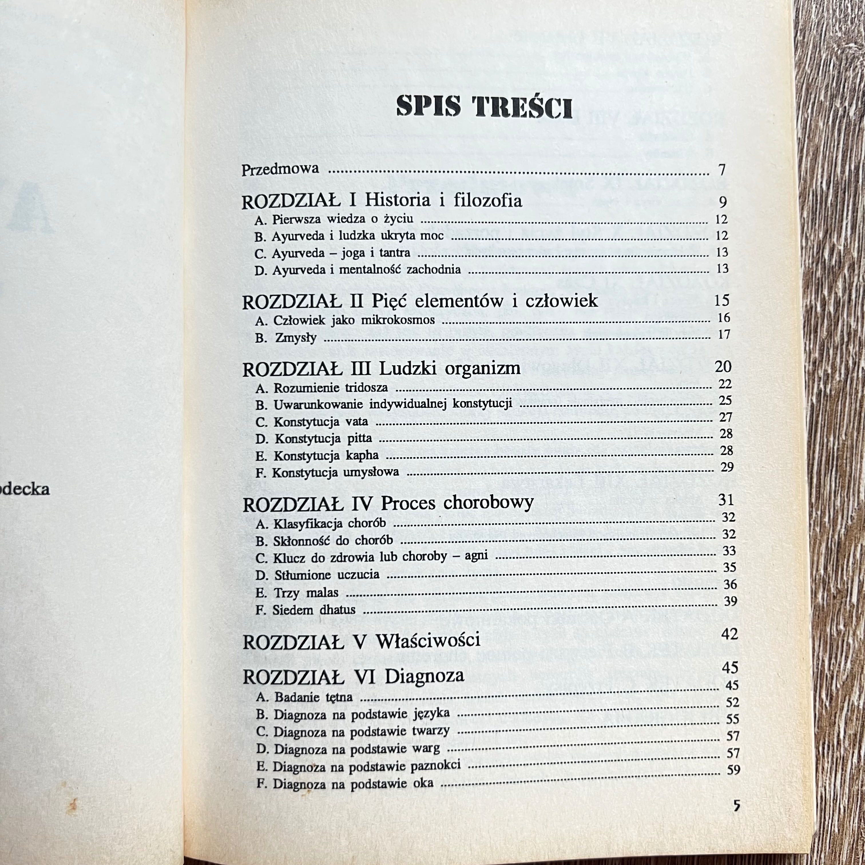Vasant D.Lad - Ayurveda. Starożytna medycyna dalekiego wschodu