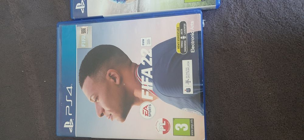 Gry na komputer i ps 4
