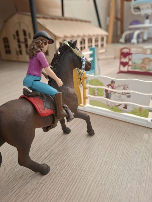 Stajnia z końmi Schleich i Collecta + akcesoria – DUŻY zestaw!