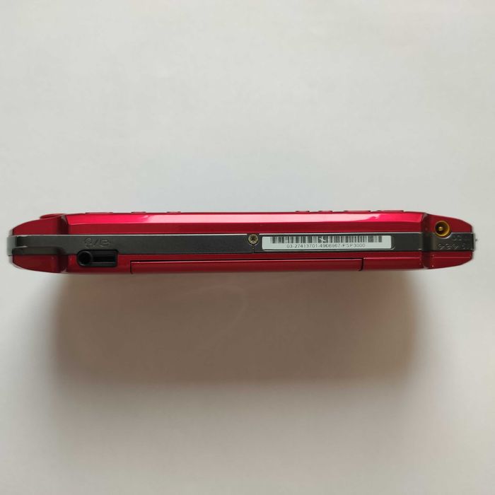 PSP Slim Vermelho Radiante