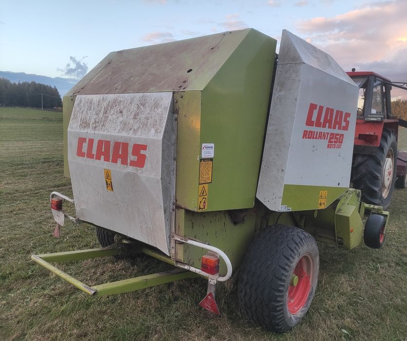 Prasa Claas Rollant 250 roto cut