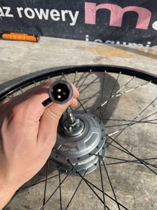 Koło 28 Giant 36 V 250 W