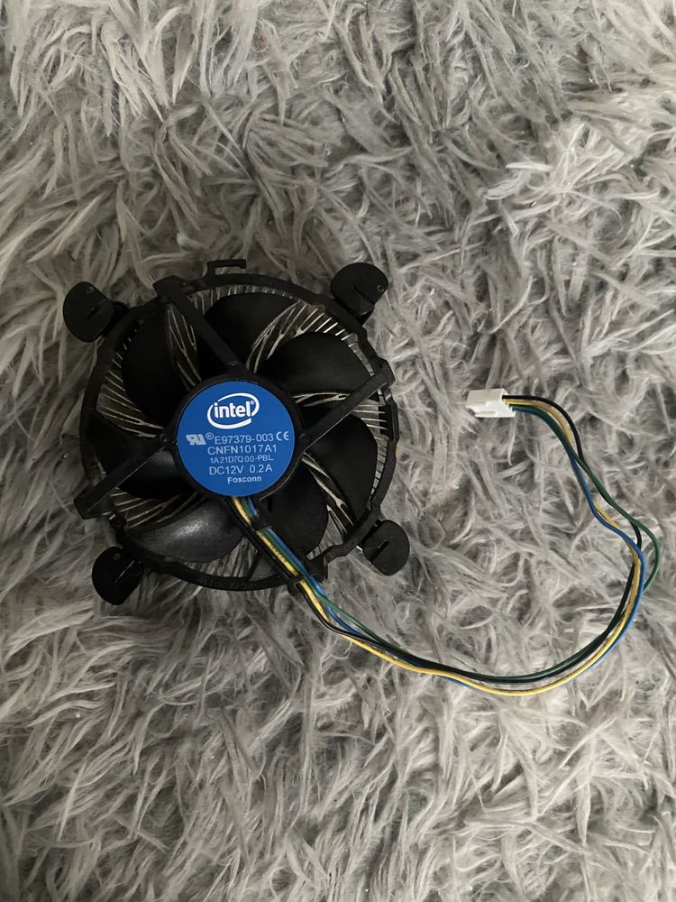 Inter Core i3-10100F Procesor + chłodzenie