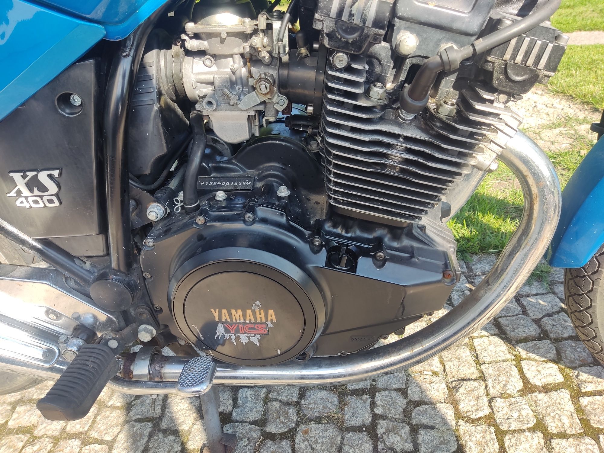 Yamaha XS 400  na A2