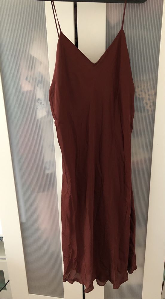 Sukienka Banana Republic bordowa MIDI