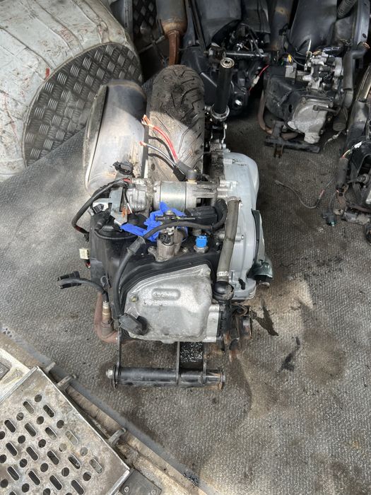 Piaggio FLY 125 12do19 silnik kompletny