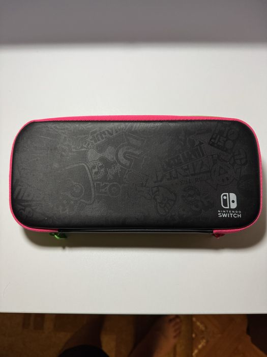 Nintendo Switch  ( Kefir) с чехлом